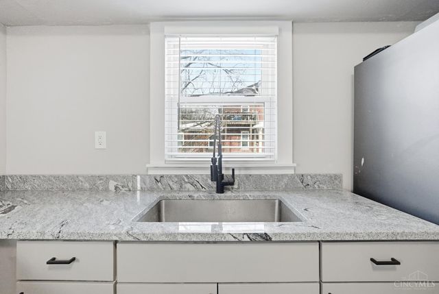 555 Spring Street, Williamsburg, OH 45176