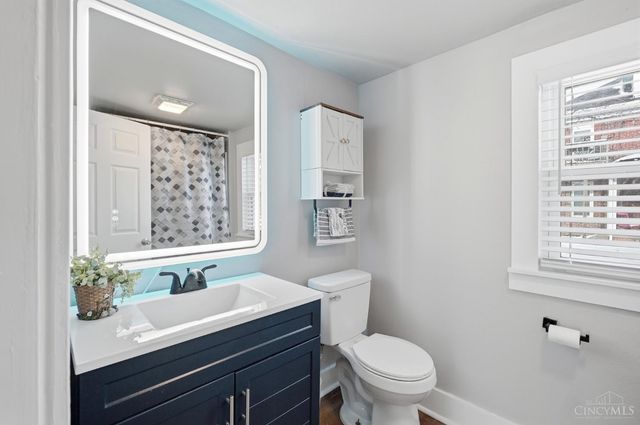 555 Spring Street, Williamsburg, OH 45176