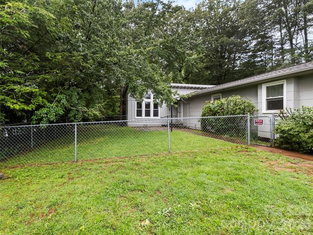 74 Long Shoals Road, Arden, NC 28704
