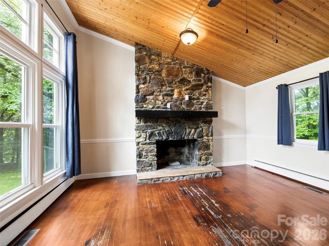 74 Long Shoals Road, Arden, NC 28704