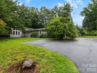 74 Long Shoals Road, Arden, NC 28704