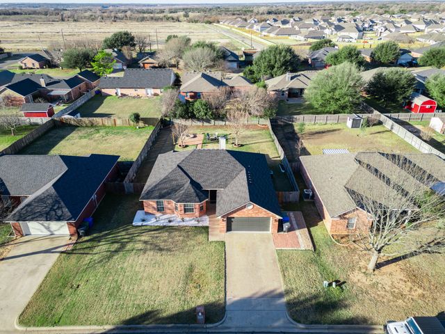 10512 Whitney Trace, Waco, TX 76708