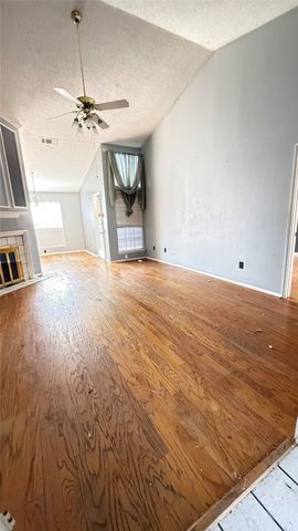 2521 Coldstream Drive, Fort Worth, TX 76123