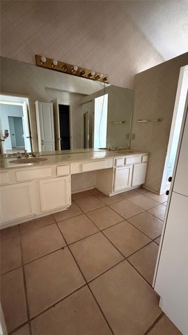 2521 Coldstream Drive, Fort Worth, TX 76123