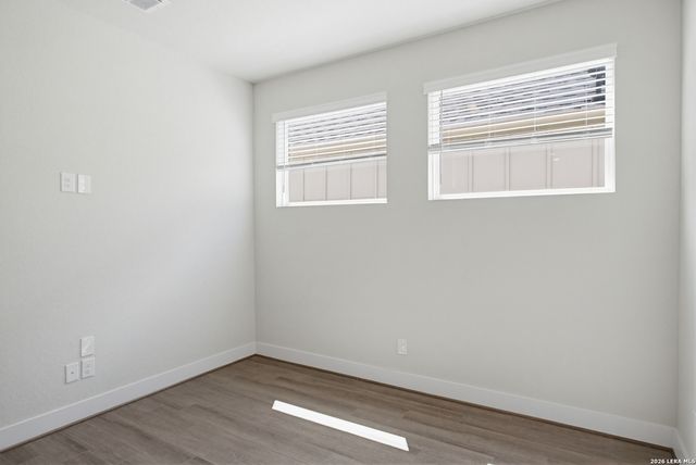 8851 Oakland Rd Unit 27, San Antonio, TX 78240