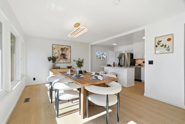 19990 Pear Tree Lane, Cupertino, CA 95014