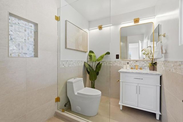 19990 Pear Tree Lane, Cupertino, CA 95014