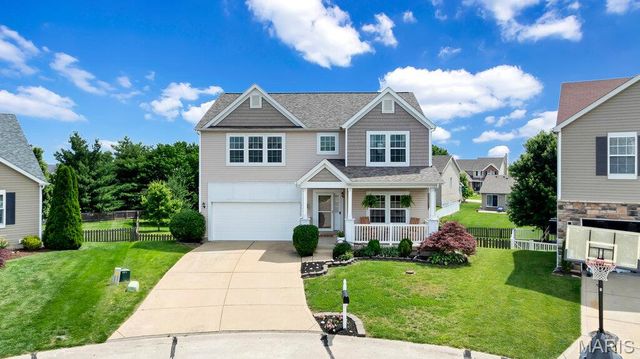 2023 Preston Woods Parkway, Lake St Louis, MO 63367