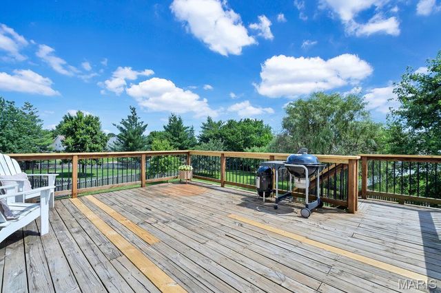 2023 Preston Woods Parkway, Lake St Louis, MO 63367
