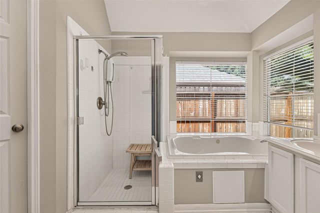 13002 Fox Brush Lane, Houston, TX 77041