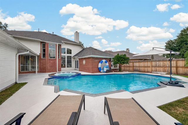 13002 Fox Brush Lane, Houston, TX 77041