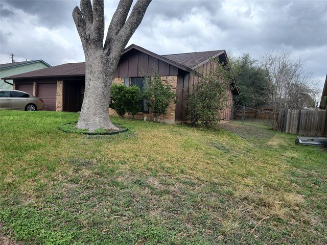 5001 Bundyhill DR, Austin, TX 78723