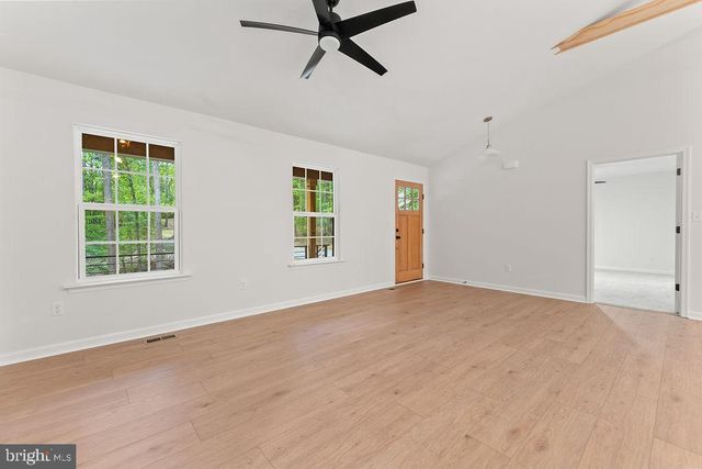629 VAWTER CORNER RD, Louisa, VA 23093