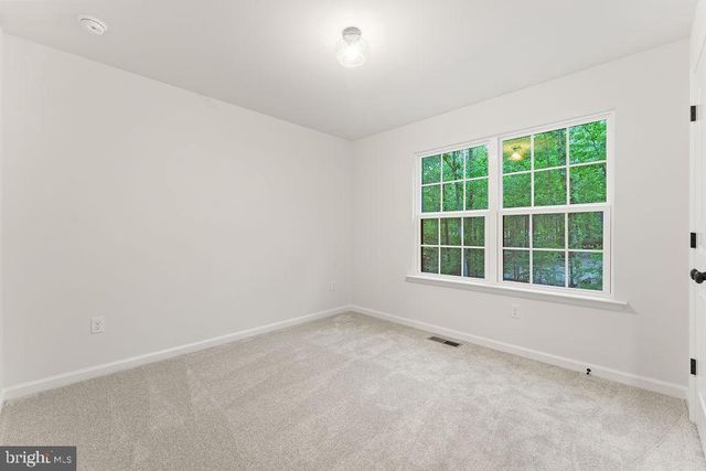 629 VAWTER CORNER RD, Louisa, VA 23093