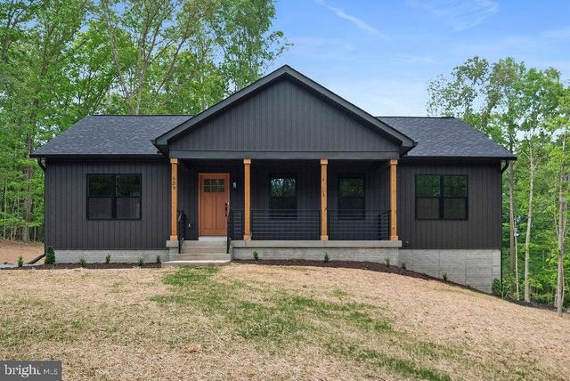 629 VAWTER CORNER RD, Louisa, VA 23093