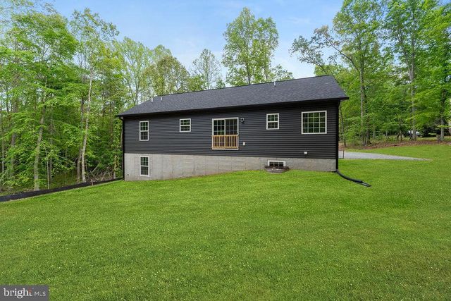 629 VAWTER CORNER RD, Louisa, VA 23093