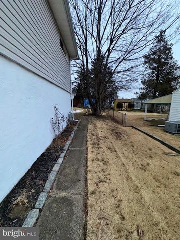 217 BRAMBER, Broomall, PA 19008