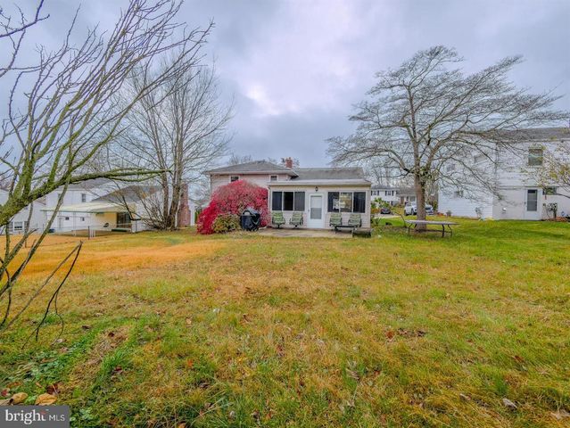 217 BRAMBER, Broomall, PA 19008