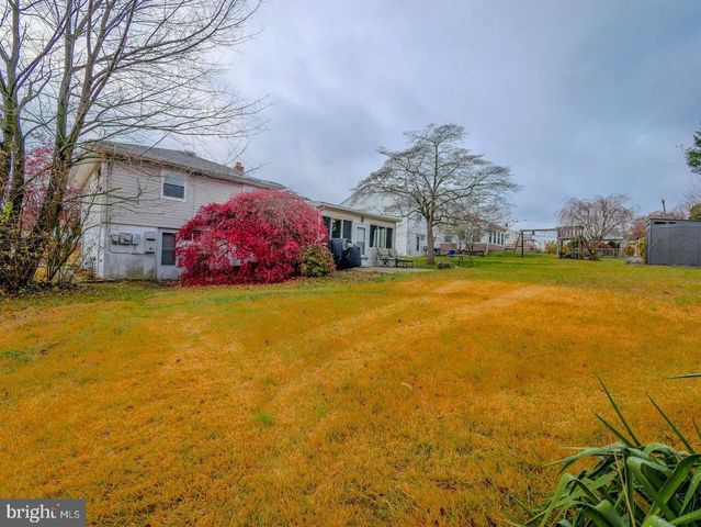 217 BRAMBER, Broomall, PA 19008