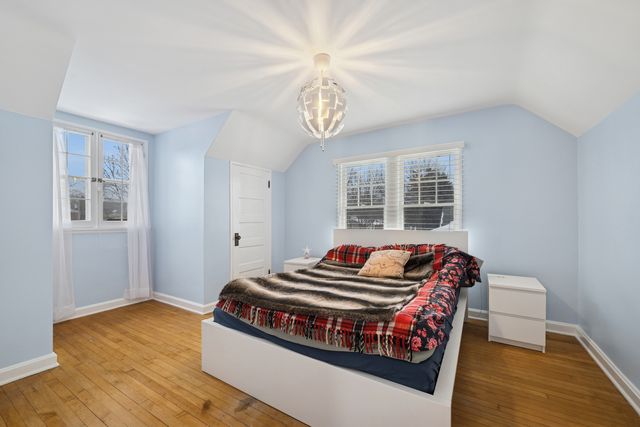 1202 Taylor Avenue, Highland Park, IL 60035