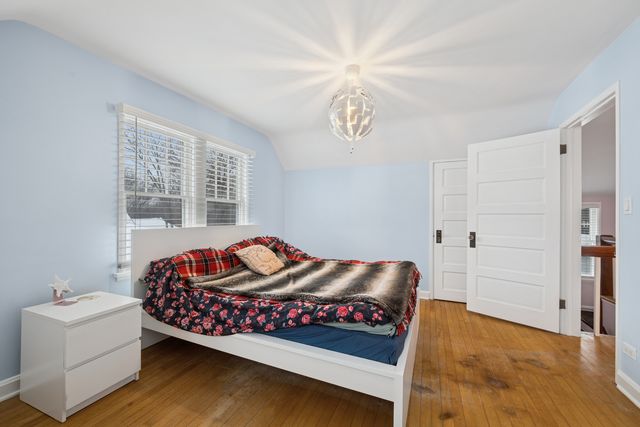 1202 Taylor Avenue, Highland Park, IL 60035