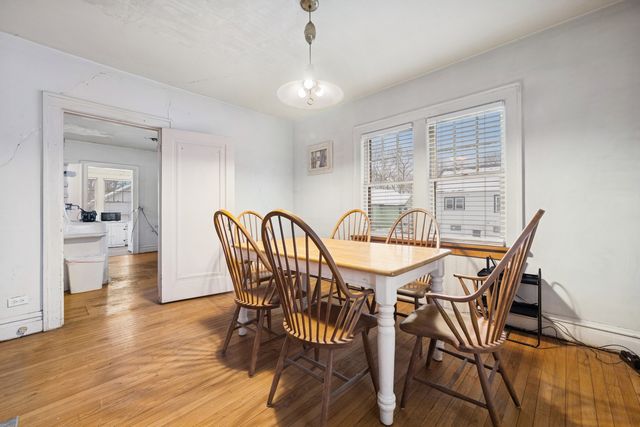 1202 Taylor Avenue, Highland Park, IL 60035