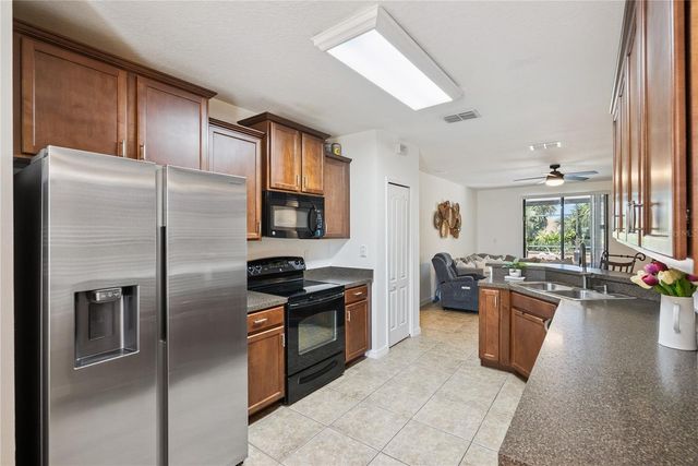 2440 VINEYARD CIRCLE, Sanford, FL 32771