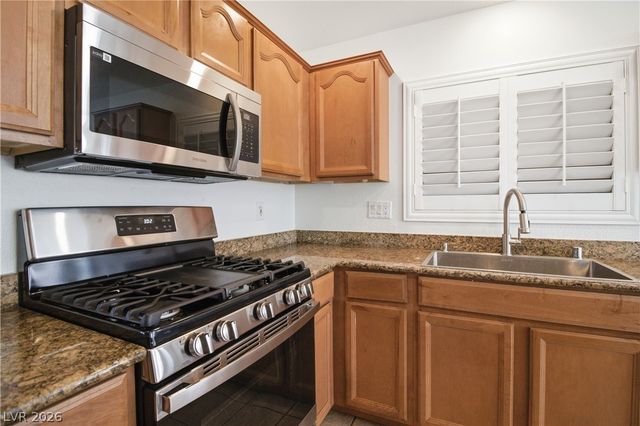 244 Camelback Ridge Avenue, Henderson, NV 89012