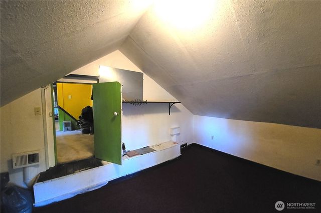 1008 E Pioneer, Montesano, WA 98563