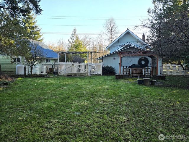 1008 E Pioneer, Montesano, WA 98563