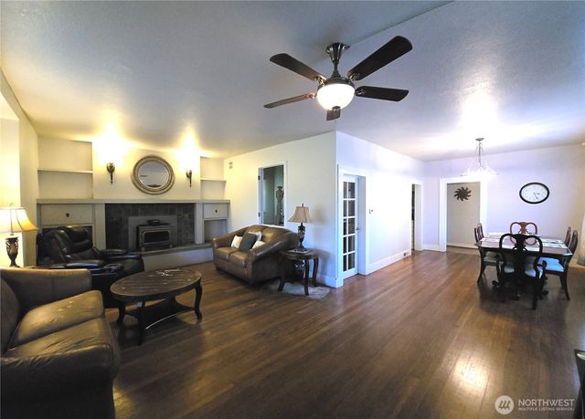 1008 E Pioneer, Montesano, WA 98563