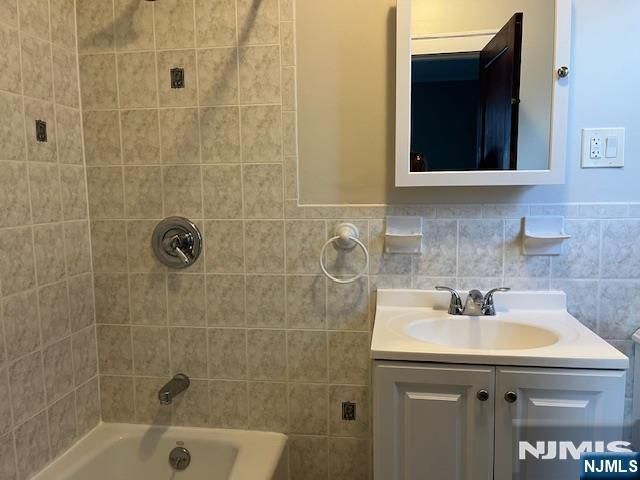 49 Park Avenue 23, Bloomfield, NJ 07003