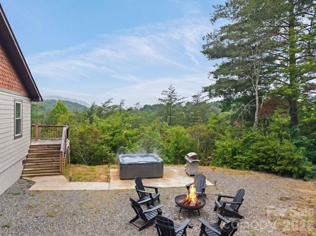 79 Trillium Way, Bryson City, NC 28713