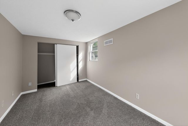 1105 Mckinney Avenue, Dayton, KY 41074