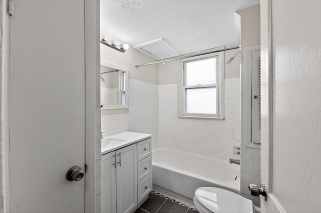 1105 Mckinney Avenue, Dayton, KY 41074