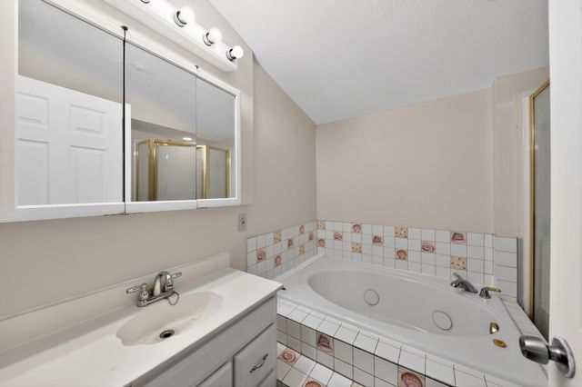 1105 Mckinney Avenue, Dayton, KY 41074