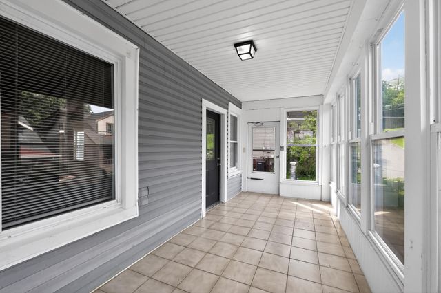 1105 Mckinney Avenue, Dayton, KY 41074