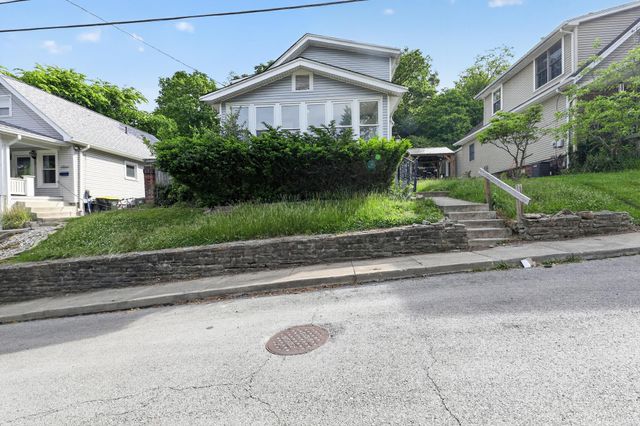 1105 Mckinney Avenue, Dayton, KY 41074