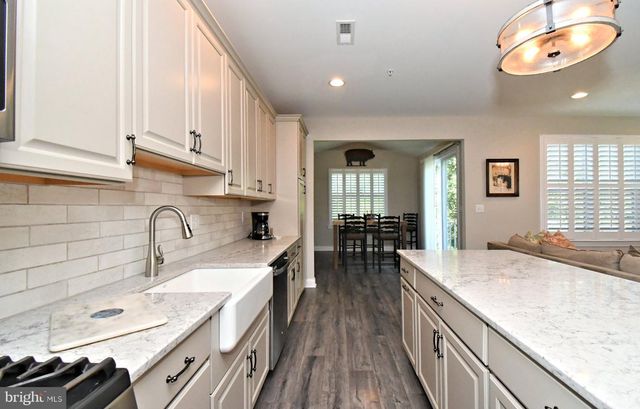 242 HILLSTONE CIR, Souderton, PA 18964