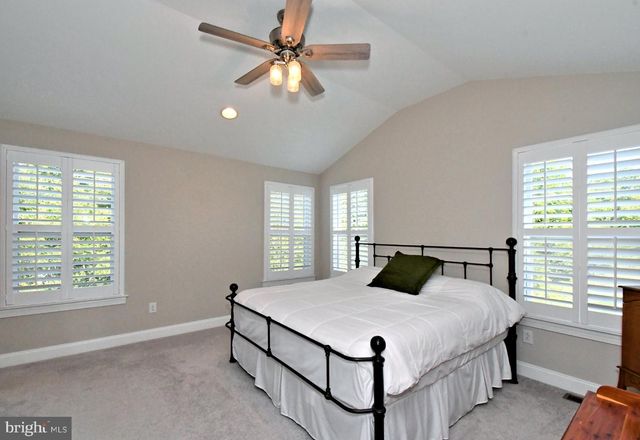 242 HILLSTONE CIR, Souderton, PA 18964