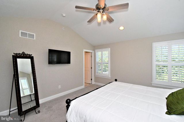 242 HILLSTONE CIR, Souderton, PA 18964