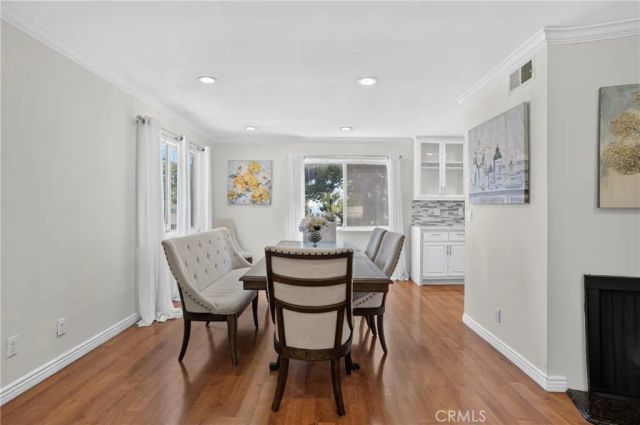 9541 Via Salerno, Burbank, CA 91504