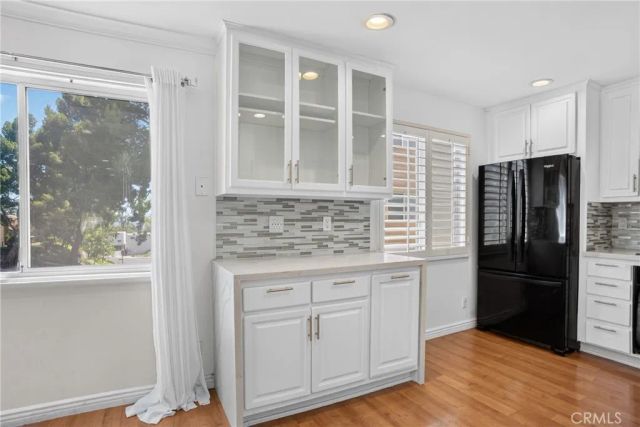 9541 Via Salerno, Burbank, CA 91504