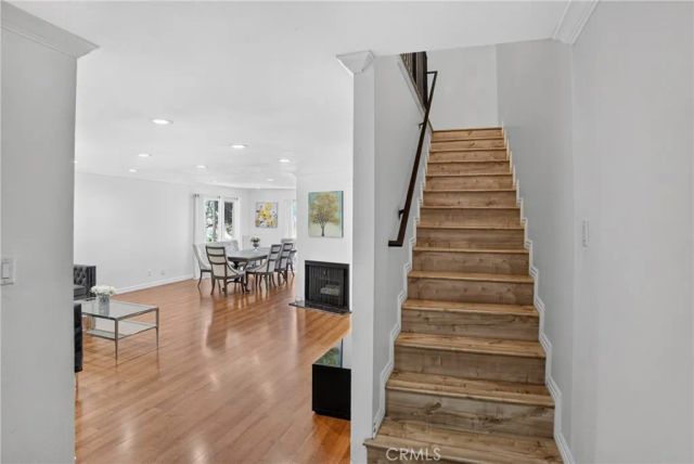 9541 Via Salerno, Burbank, CA 91504