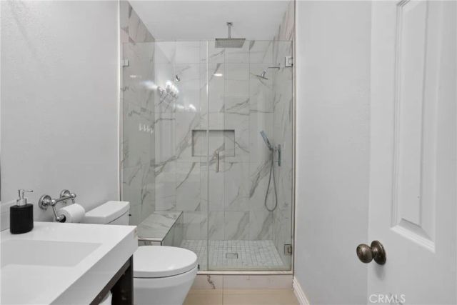9541 Via Salerno, Burbank, CA 91504