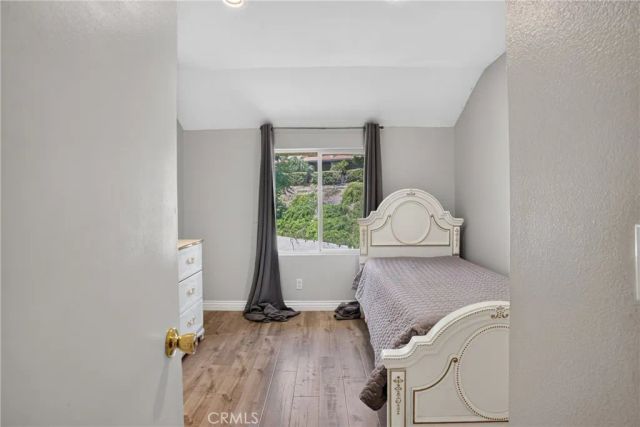 9541 Via Salerno, Burbank, CA 91504
