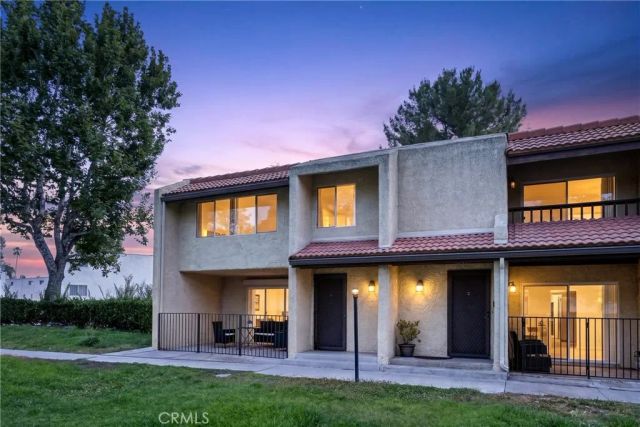 9541 Via Salerno, Burbank, CA 91504