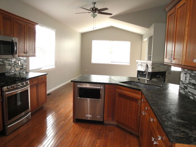 710 S Mecosta Lane, Romeoville, IL 60446