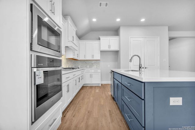 12335 Fort Duncan, San Antonio, TX 78245