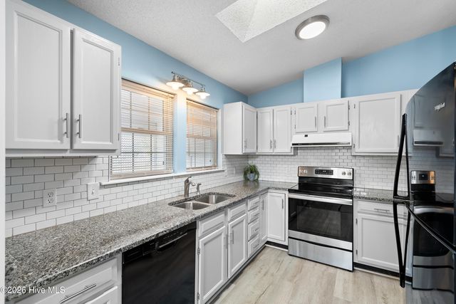 533 Leeward Way, Calabash, NC 28467